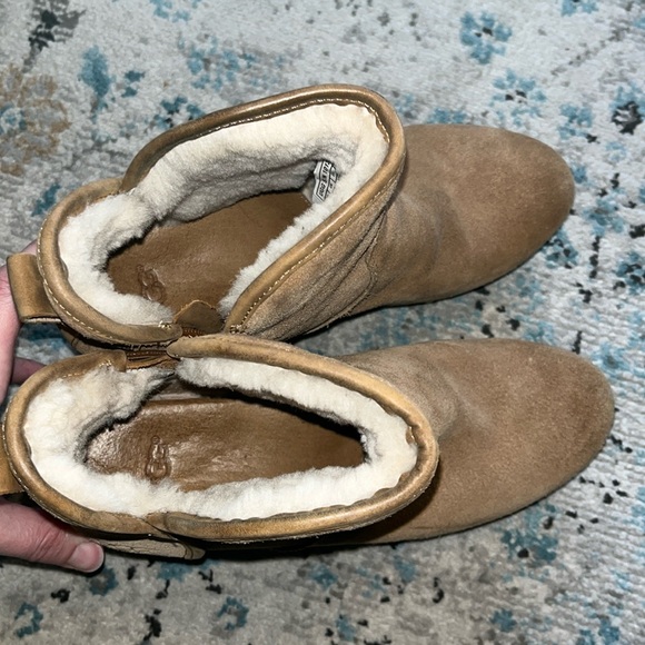 UGG Cam Il Chestnut Fur Lined Suede Ankle Boot Size 7 - Picture 13 of 16